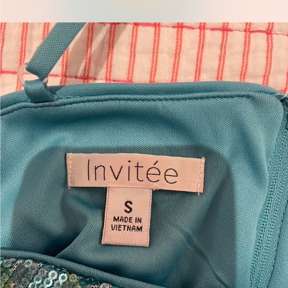 Junior’s T-Neck Lily Placement Sequin Bodycon Dress - Picture 6 of 6